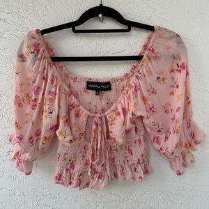 Kendall & Kylie Crop Floral Flowy Pink Pullover Small